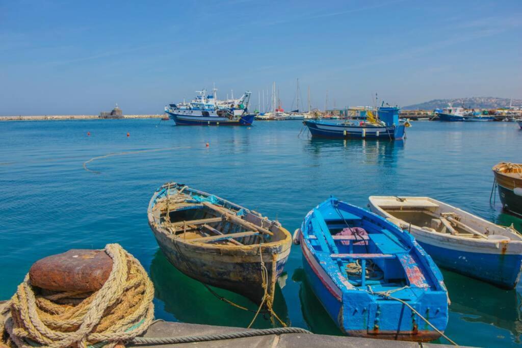 L Angolo Segreto Di Giovanni Il Pescatore Procida Extérieur photo